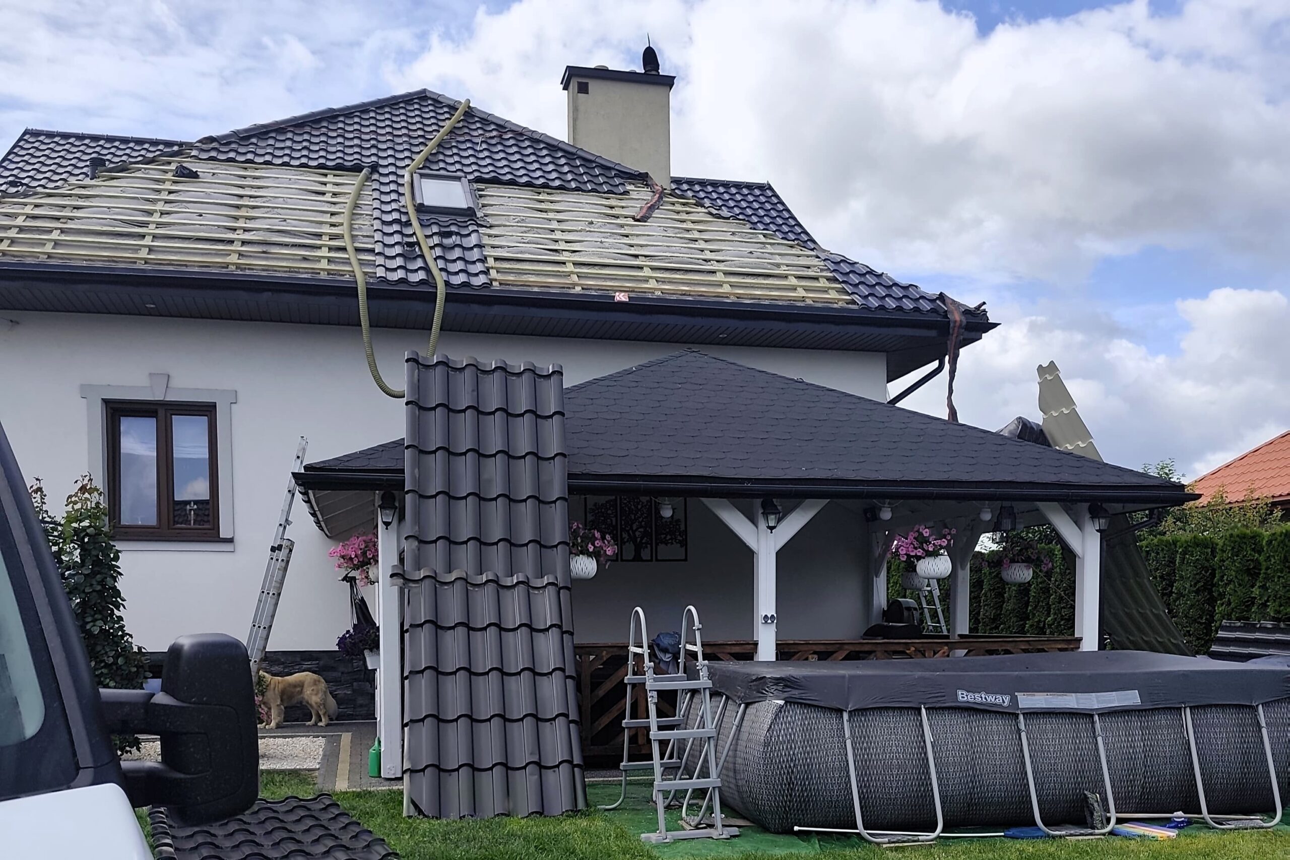 naprawa izolacji dachu pokryta z ubezpieczenia domu